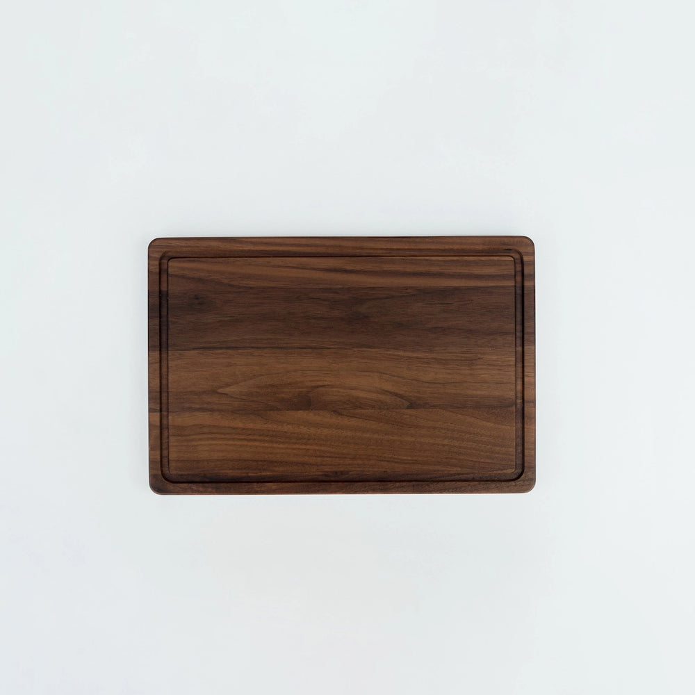 Planche à découper en noyer américain 31×20 cm vue de dessus